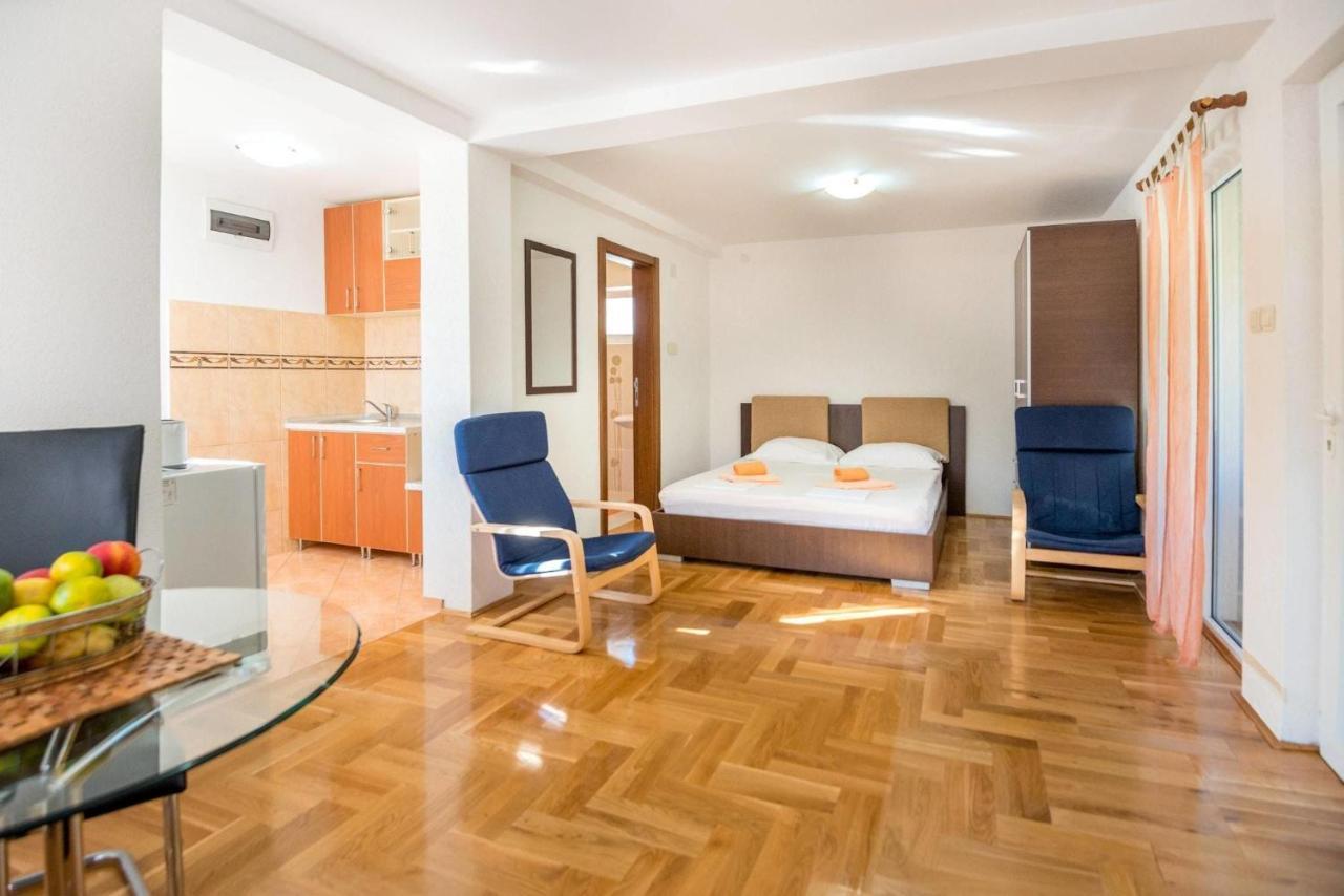 Majka Apartments โกตอร์ ภายนอก รูปภาพ